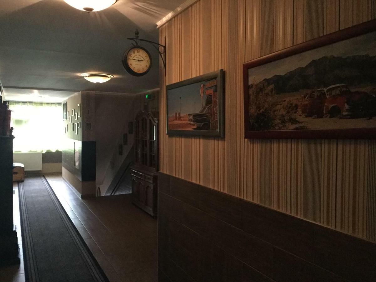 Old'S Car Zimmer & Apartment Vermietung Velden am Wörthersee Zewnętrze zdjęcie